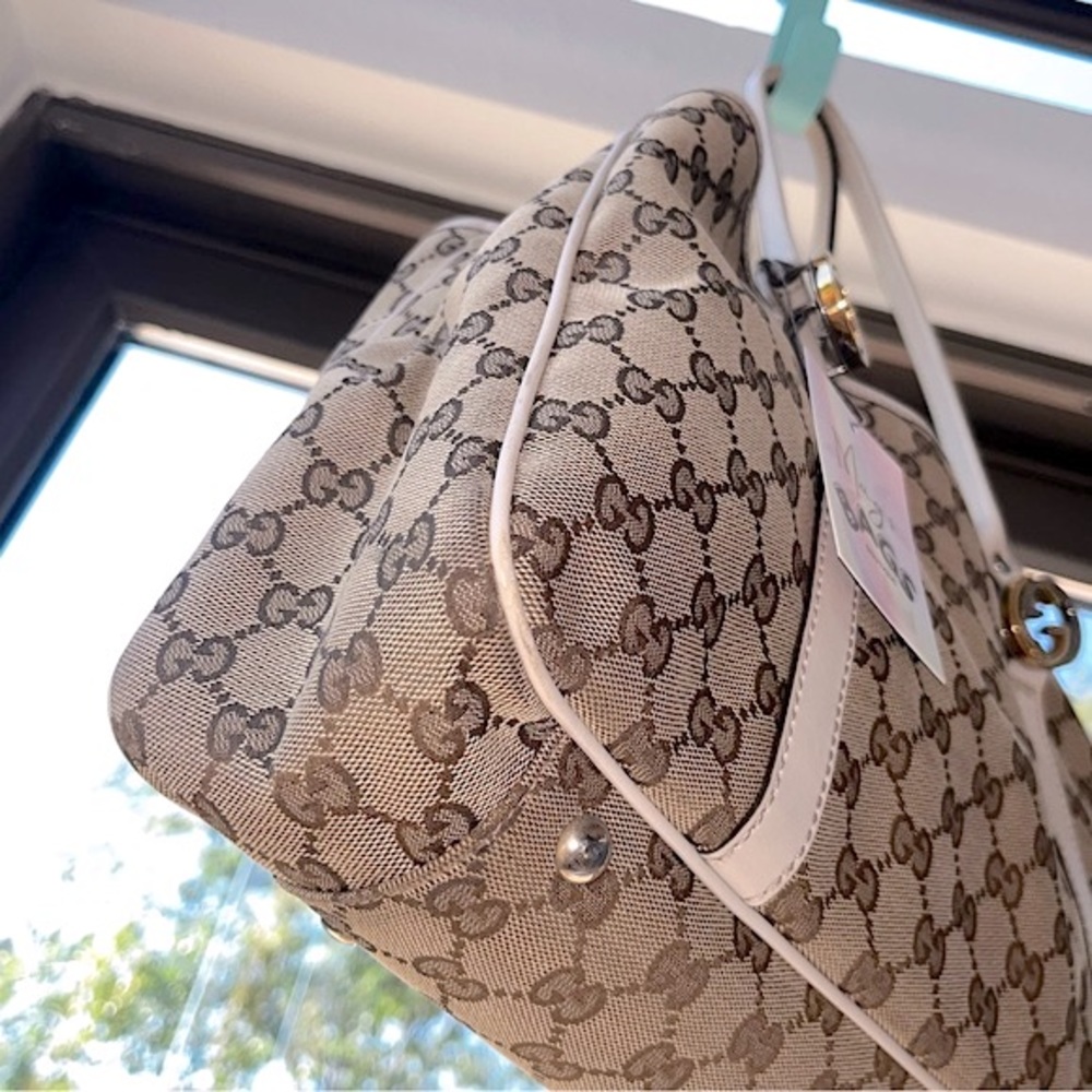 Gucci: Twins GG Monogram Canvas Gold/Silver Tote Bag - Picture 12 of 16